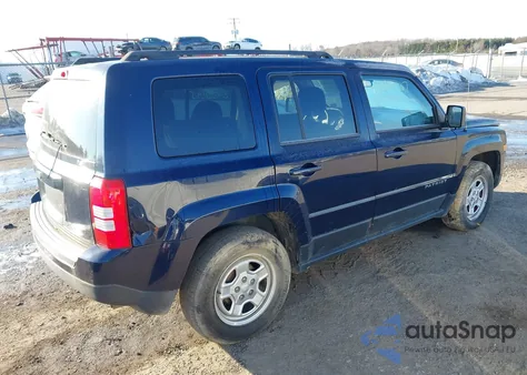 2015 Jeep Patriot Sport z USA, uszkodzony, nr VIN 1C4NJPBA3FD198107